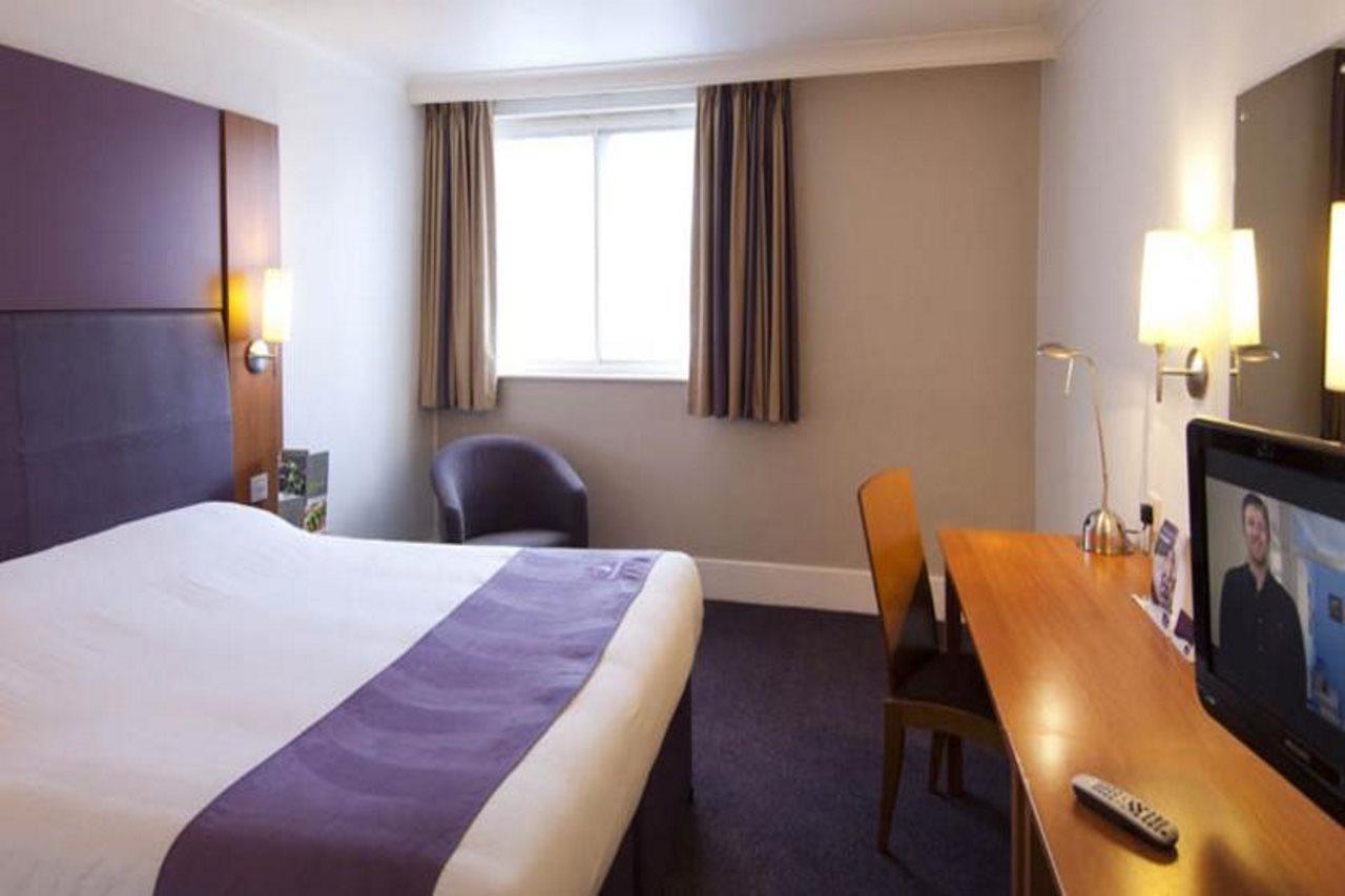 Premier Inn Colchester Kültér fotó